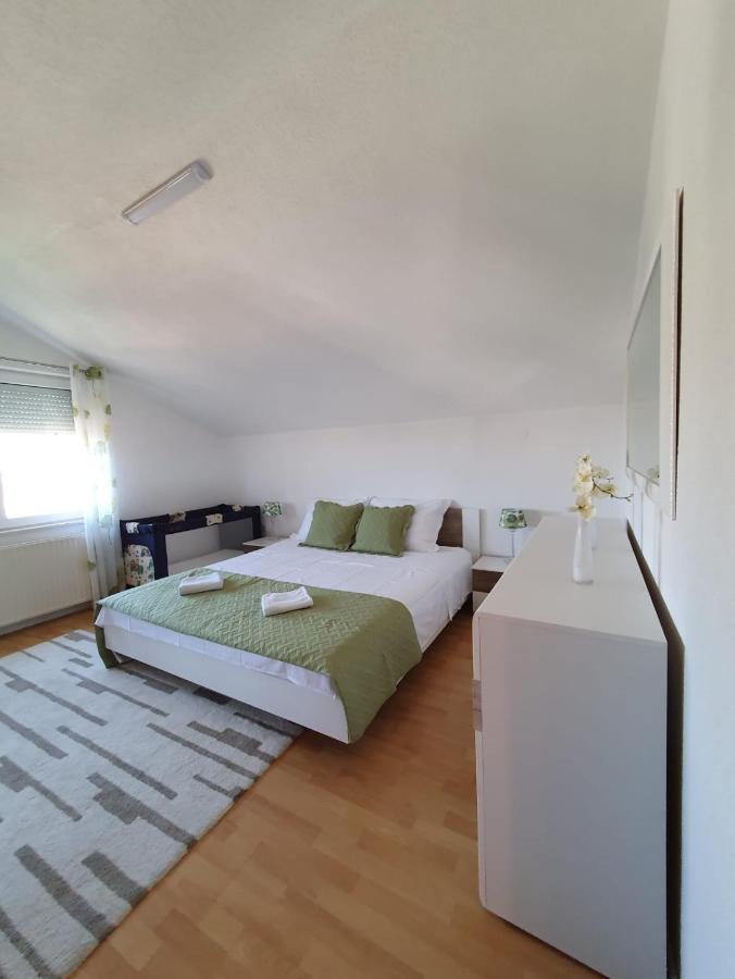 Apartament Apartman Laura Zadar Zewnętrze zdjęcie