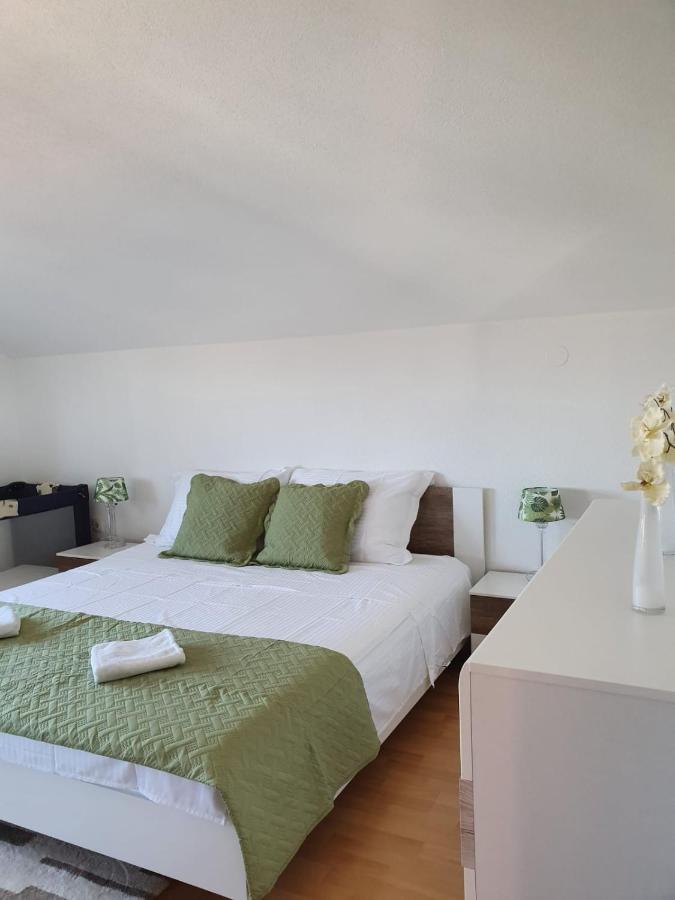 Apartament Apartman Laura Zadar Zewnętrze zdjęcie